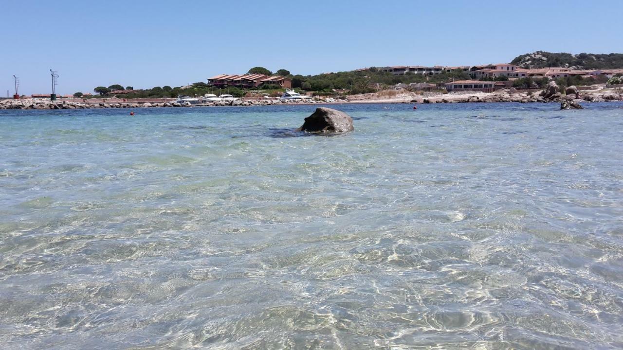 Lucky Apartment Golfo Aranci Exterior foto
