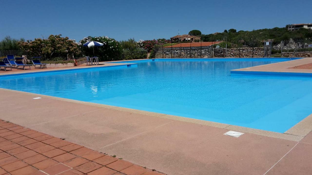 Lucky Apartment Golfo Aranci Exterior foto